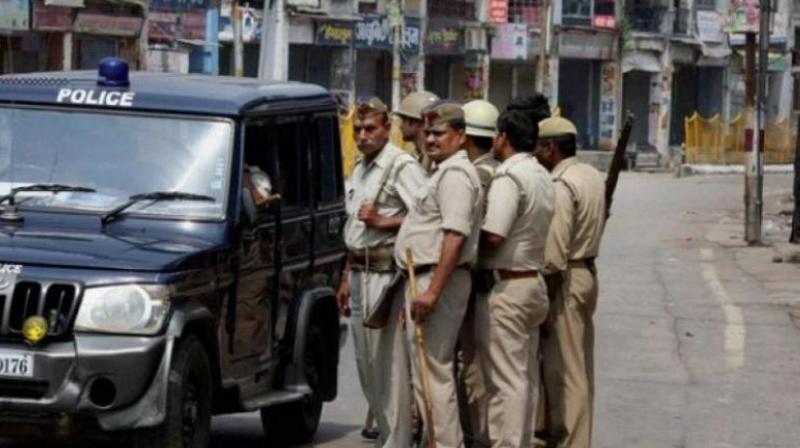 An AK-47 and a smooth-bore breech loading (SBBL) gun were confiscated from encounter spot in Noida. (Photo: Representational/File) An AK-47 and a smooth-bore breech loading (SBBL) gun were confiscated from encounter spot in Noida. (Photo: Representational/File)