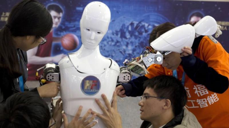 Miao Wei tried to reassure foreign companies that the "Made in China 2025" plan treats all companies equally. (Photo: AP) Miao Wei tried to reassure foreign companies that the "Made in China 2025" plan treats all companies equally. (Photo: AP)
