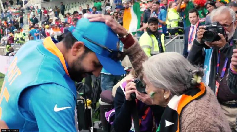 Rohit Sharma meeting the fan (Photo: Cricket World Cup/Twitter) Rohit Sharma meeting the fan (Photo: Cricket World Cup/Twitter)