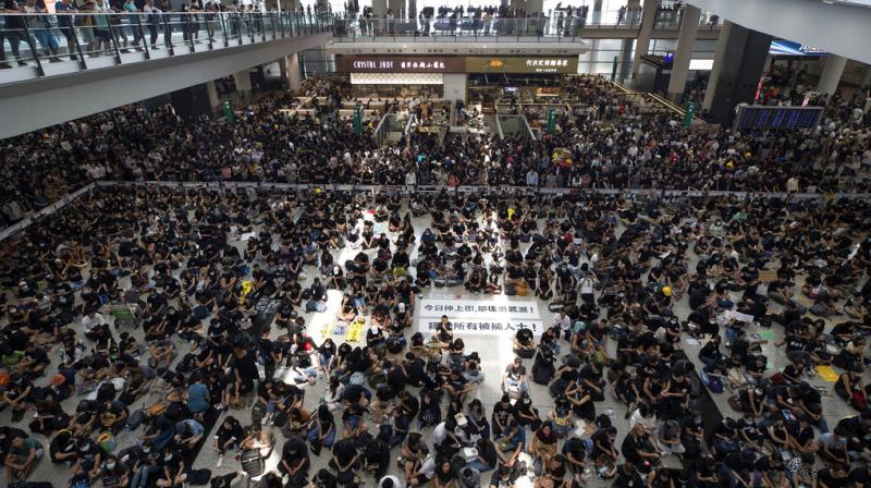 Pro-democracy demonstrators planned on Sunday to choke travel routes to Hong Kong's international airport after a chaotic night of running battles between police and masked protesters, the latest wave of unrest to hit the Chinese-ruled city. (Photo: File) Pro-democracy demonstrators planned on Sunday to choke travel routes to Hong Kong's international airport after a chaotic night of running battles between police and masked protesters, the latest wave of unrest to hit the Chinese-ruled city. (Photo: File)