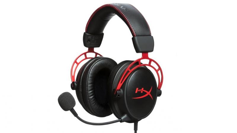 With 50mm drivers, the dual chamber design is claimed to allow HyperX to tune the bass frequencies separate from the mids and highs. With 50mm drivers, the dual chamber design is claimed to allow HyperX to tune the bass frequencies separate from the mids and highs.