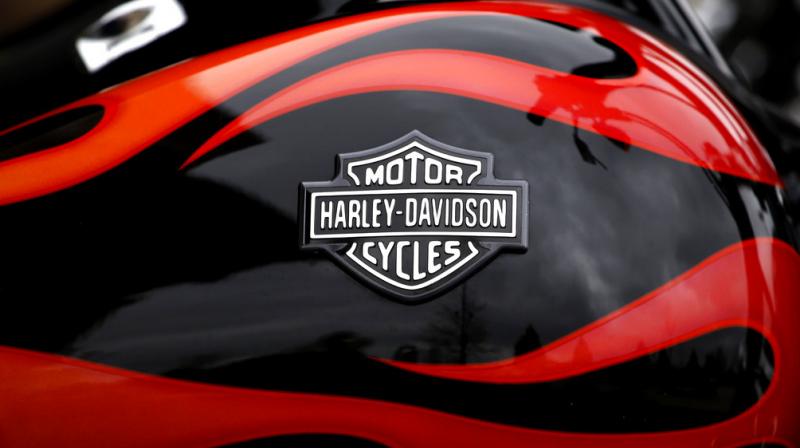 Pres. Trump threatens Harley-Davidson with taxes Pres. Trump threatens Harley-Davidson with taxes