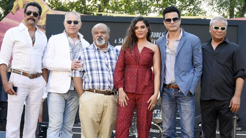 'Daas Dev' star-cast. 'Daas Dev' star-cast.