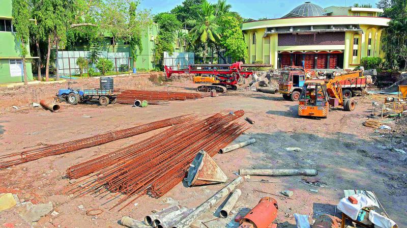 Construction of VMC iconic building comes to halt in Vijayawada. (Photo: DC) Construction of VMC iconic building comes to halt in Vijayawada. (Photo: DC)