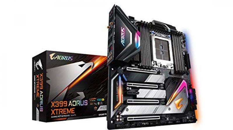 X399 AORUS Xtreme features a colourful multi-zone digital LED light show. X399 AORUS Xtreme features a colourful multi-zone digital LED light show.
