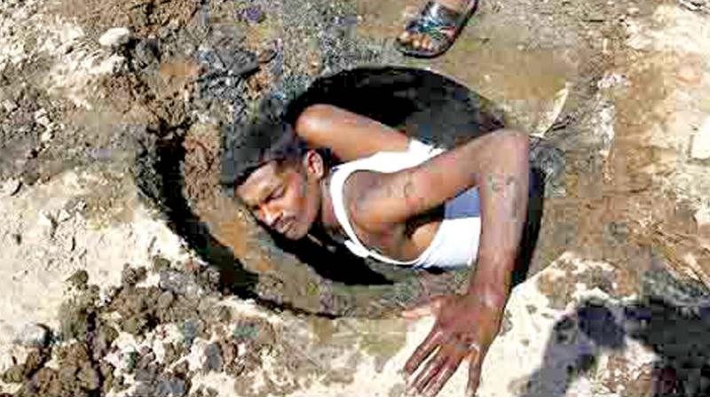 The Tamil Nadu government is taking no steps to rehabilitate scavengers willing to give up the inhumane practice. The Tamil Nadu government is taking no steps to rehabilitate scavengers willing to give up the inhumane practice.