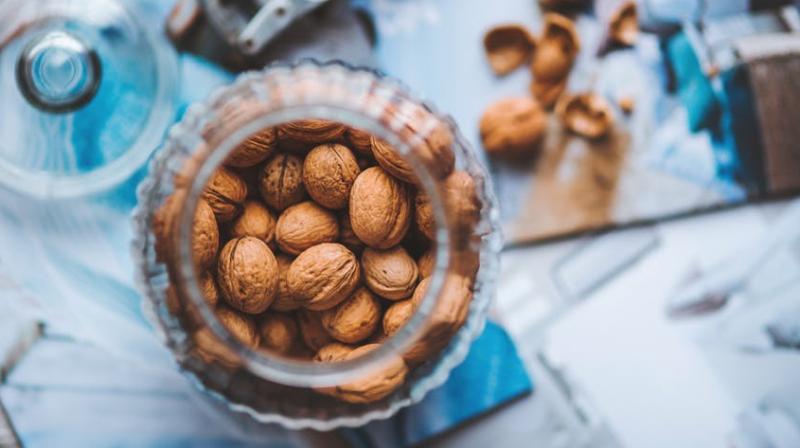 Children who regularly consume nuts and fish can reduce their risk of asthma and rhinitis. (Photo: Pexels) Children who regularly consume nuts and fish can reduce their risk of asthma and rhinitis. (Photo: Pexels)