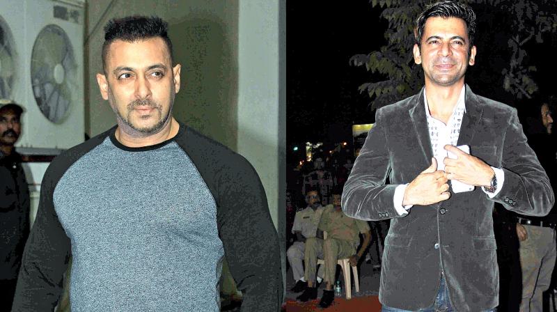 Salman Khan and Sunil Grover Salman Khan and Sunil Grover