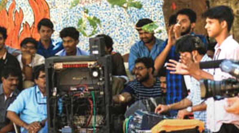 The topics to be discussed include direction, cinematography, film editing, VFX and animation, sound engineering, acting, dubbing, scriptwriting, still photography and DI colour grading. The topics to be discussed include direction, cinematography, film editing, VFX and animation, sound engineering, acting, dubbing, scriptwriting, still photography and DI colour grading.