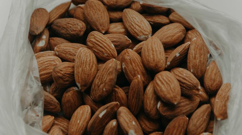 Almonds can make it a gratifying time for you and your loved ones during Christmas. (Photo: Representational/Pexels)