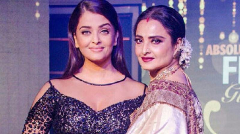 Rekha has peviously presented awards to Aishwarya Rai Bachchan at events. Rekha has peviously presented awards to Aishwarya Rai Bachchan at events.