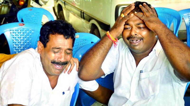 Family members of the victims grieve at the Government hospital in Rajahmundry on Monday.(Photo: DC) Family members of the victims grieve at the Government hospital in Rajahmundry on Monday.(Photo: DC)