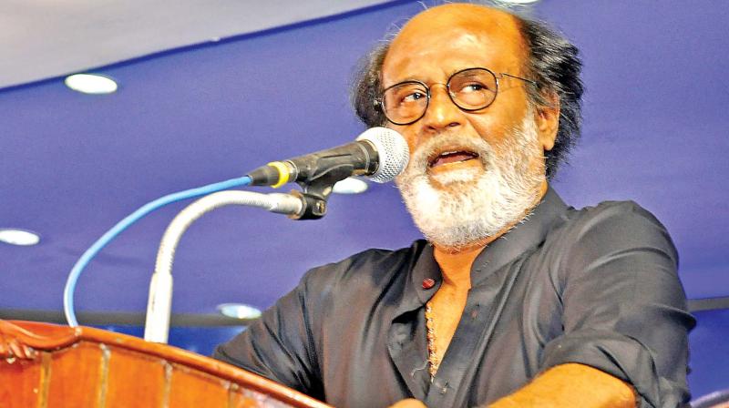 Rajinikanth drops serious hint on plunging into politics Rajinikanth drops serious hint on plunging into politics
