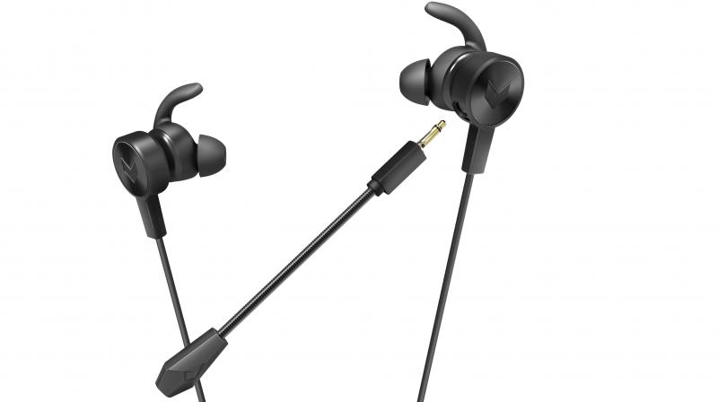 The oxygen free cooper cable has a flat design that prevents tangling. The oxygen free cooper cable has a flat design that prevents tangling.