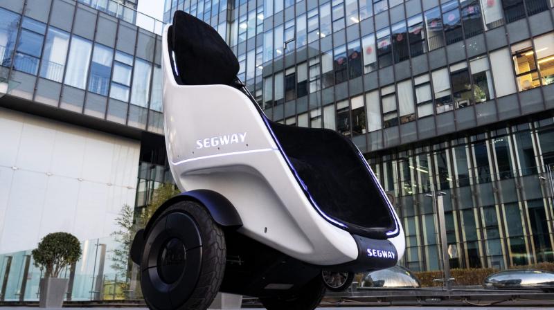 The highlight of the quirky gadget is that it is self-levelling and allows the user to strap in for speedy transportation that goes up to 24 mph.