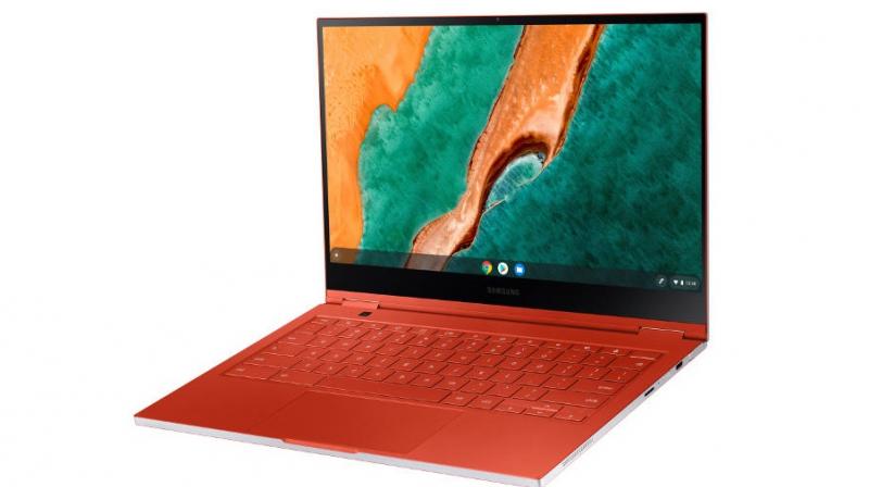The Galaxy Chromebook features a 13.3-inch 4K AMOLED screen with thin bezels. The Galaxy Chromebook features a 13.3-inch 4K AMOLED screen with thin bezels.