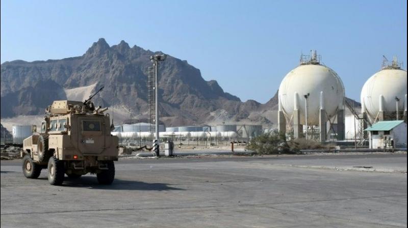 UAE troops fighting the Huthis have "totally vacated" the military base in Khokha UAE troops fighting the Huthis have "totally vacated" the military base in Khokha