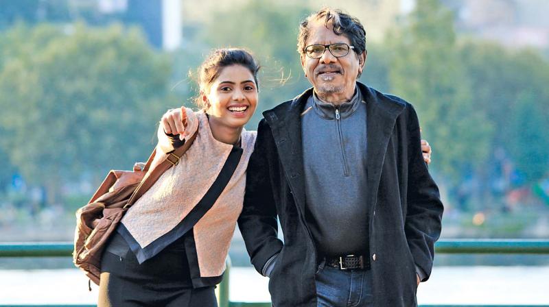 Meendum Oru Mariyadhai - Raasi Nakshathra and Bharathiraja.