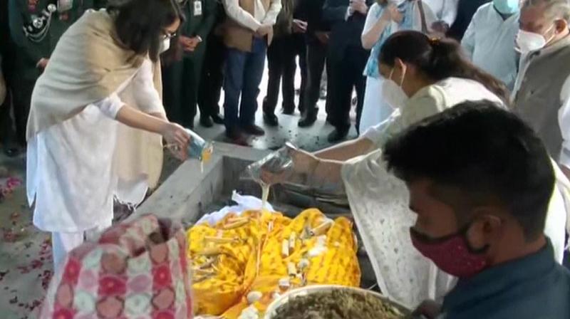 Stoic grief and slogans as CDS Rawat and wife cremated with full military honours - Vimarsana News