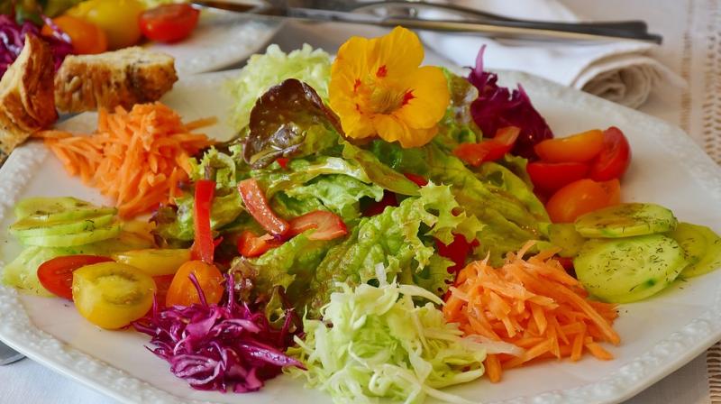 According to recent research, a little dressing with your greens can help you absorb the important nutrients in the veggies. (Photo: Pixabay) According to recent research, a little dressing with your greens can help you absorb the important nutrients in the veggies. (Photo: Pixabay)