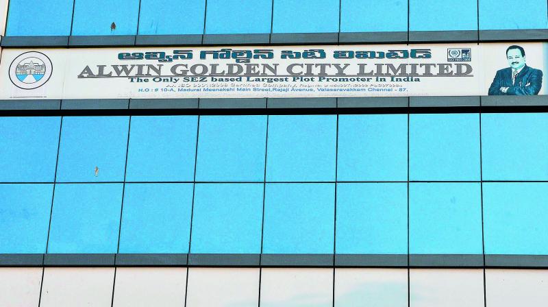 The Alwin Golden City office closed at Gayathri Nagar in Vijayawada on Tuesday. (Photo: DC) The Alwin Golden City office closed at Gayathri Nagar in Vijayawada on Tuesday. (Photo: DC)