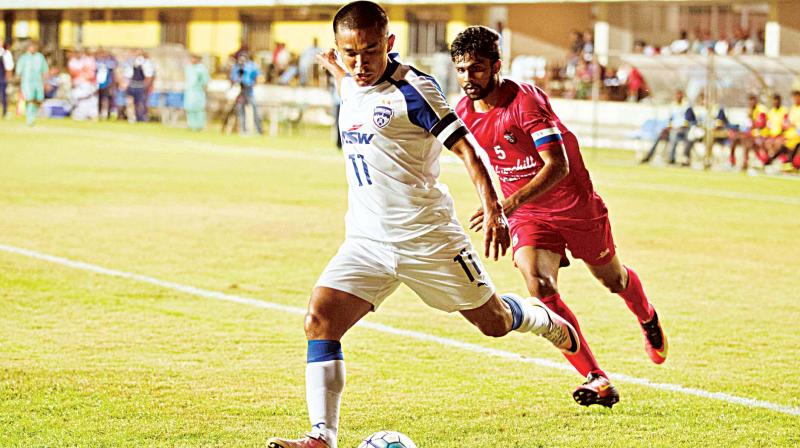 Slice of action from the Bengaluru FC and Churchill Brothers match (Photo: DC) Slice of action from the Bengaluru FC and Churchill Brothers match (Photo: DC)