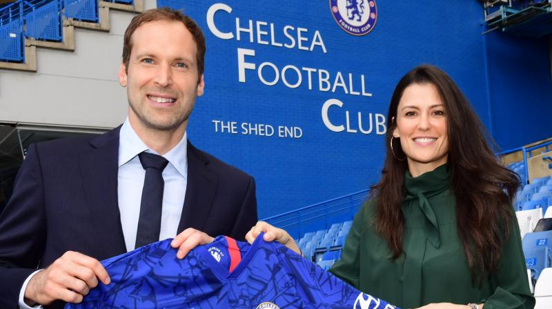 Cech made 494 appearances for Chelsea and he won 13 major honours but then he joined Arsenal. (Photo: Petr Cech/Twitter) Cech made 494 appearances for Chelsea and he won 13 major honours but then he joined Arsenal. (Photo: Petr Cech/Twitter)