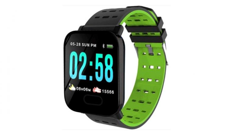 SW-11 smart watch has full smartphone notifications for calls, text and Whatsapp messages in addition to Facebook, Skype and more.