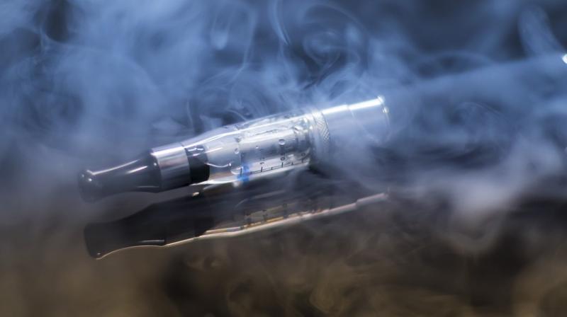 Study shows while e-cigarettes are clearly associated with less toxic exposure than combustible cigarettes, they are certainly associated with more exposure than complete non-use of tobacco. (Photo: Pixabay) Study shows while e-cigarettes are clearly associated with less toxic exposure than combustible cigarettes, they are certainly associated with more exposure than complete non-use of tobacco. (Photo: Pixabay)