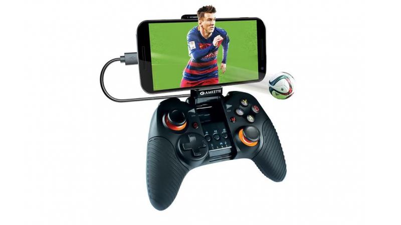 The wired version of the game controller is compatible with all the OTG supported android devices. The wired version of the game controller is compatible with all the OTG supported android devices.