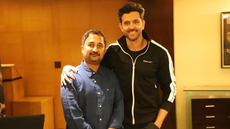 Hrithik Roshan with Pranav Kumar. (Photo: Twitter) Hrithik Roshan with Pranav Kumar. (Photo: Twitter)