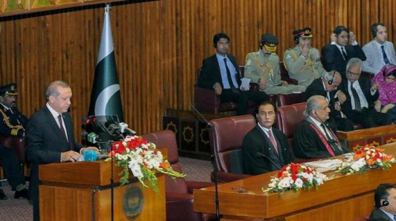 The new salary for MPs, which far exceeds Pakistan’s minimum wage of 14,000 rupees per month ($134), does not include perks, such as housing help. (Photo: AFP) The new salary for MPs, which far exceeds Pakistan’s minimum wage of 14,000 rupees per month ($134), does not include perks, such as housing help. (Photo: AFP)