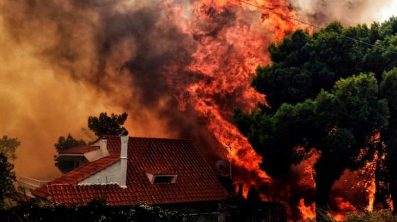 The fire in Mati village, some 29 km east of Athens, was by far the country's worst since blazes devastated the southern Peloponnese peninsula in August 2007. (Photo: AFP) The fire in Mati village, some 29 km east of Athens, was by far the country's worst since blazes devastated the southern Peloponnese peninsula in August 2007. (Photo: AFP)