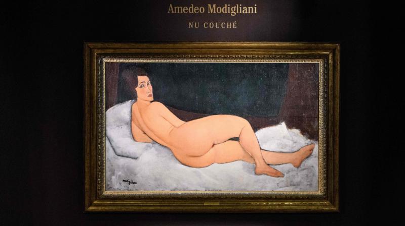 Italian painter and sculptor Amedeo Clemente Modigliani's 'Nu couché (sur le côté gauche)' painting is displayed after its unveiling at the Sothebys auction house showroom in Hong Kong on April 24, 2018.(Photo: AFP) Italian painter and sculptor Amedeo Clemente Modigliani's 'Nu couché (sur le côté gauche)' painting is displayed after its unveiling at the Sothebys auction house showroom in Hong Kong on April 24, 2018.(Photo: AFP)