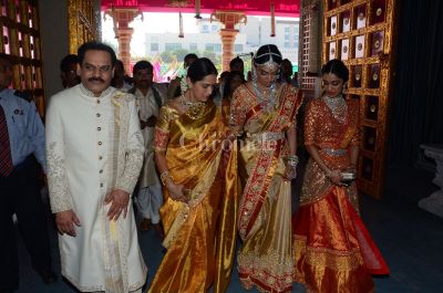 Reddy S Big Fat Wedding Celebs At Keshav Veena S Marriage Ceremony