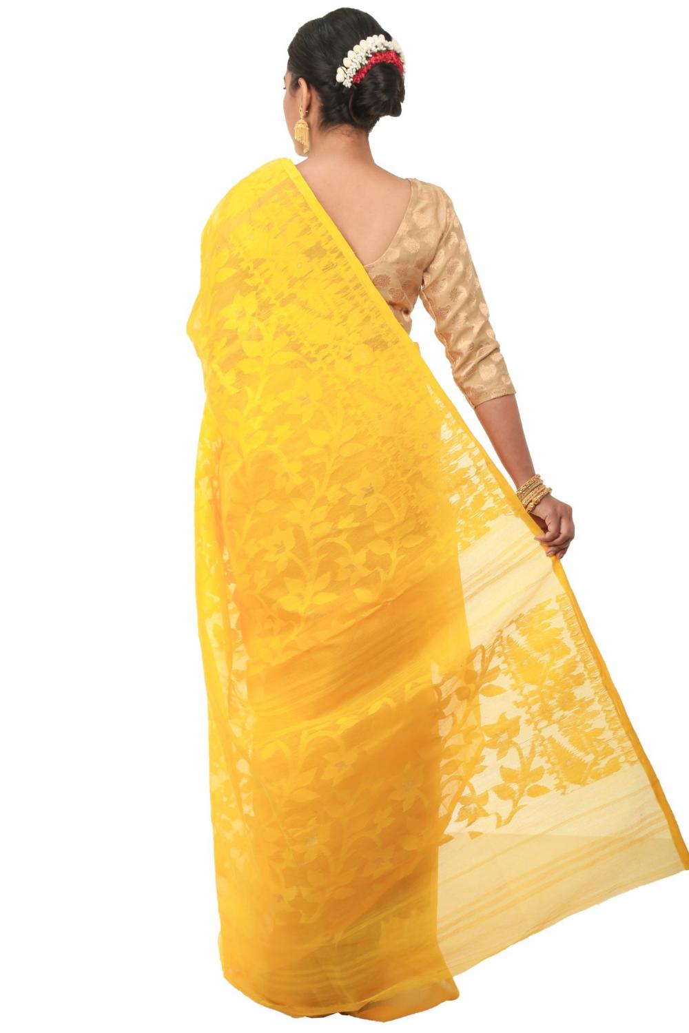 Dhakai Jamdani Saree