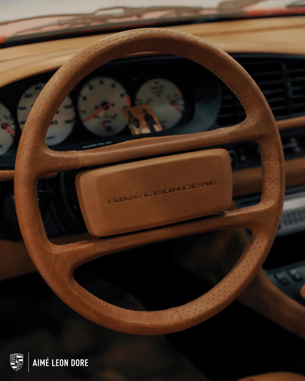 復古的配色加強了整體車身的魅力