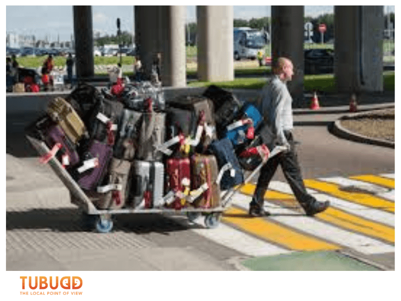 What Is Airport Porter Service in Vietnam and How It Works