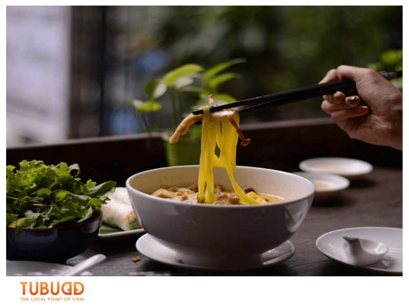 Mi Quang – The Iconic Noodle Bowl of Central Vietnam