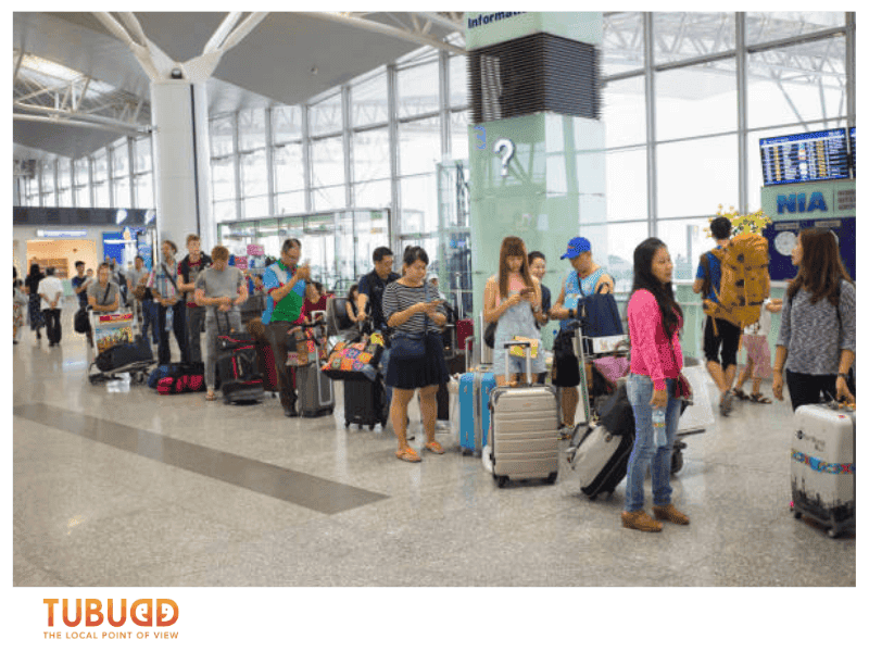 Who Should Buy Airport Fast Track Vietnam?