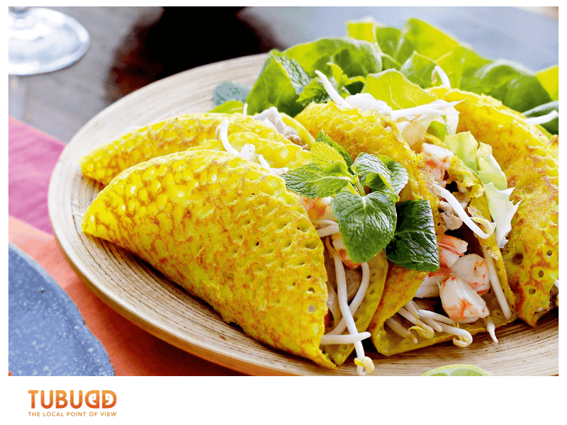 A plate of banh xeo.