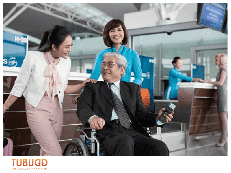 How Fast Track Service Supports Elderly Travelers