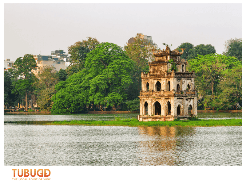 What Makes a Private Guided Tour Hanoi Experience Special?