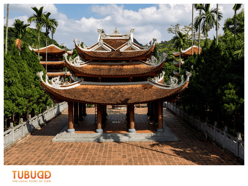 Tips for a Memorable Perfume Pagoda Visit