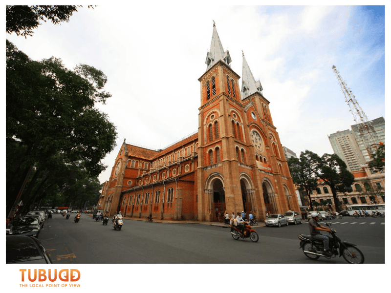 Dry Season: Best for Sightseeing and First-Time Visitors