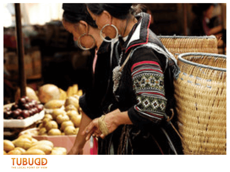 Ethnic Minority Crafts at Sapa Market