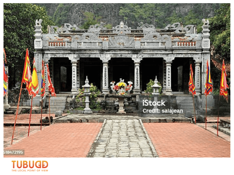 The History and Cultural Significance of Thai Vi Temple