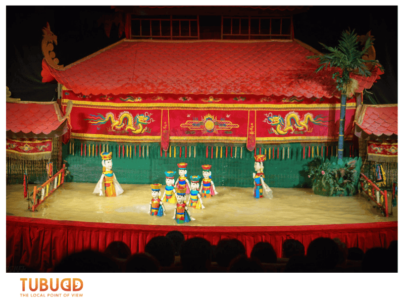 The Unique Experience of the Golden Dragon Theater