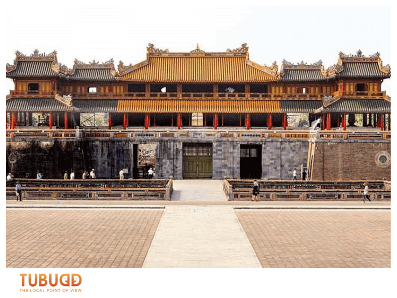 Explore the Imperial City and Royal Heritage