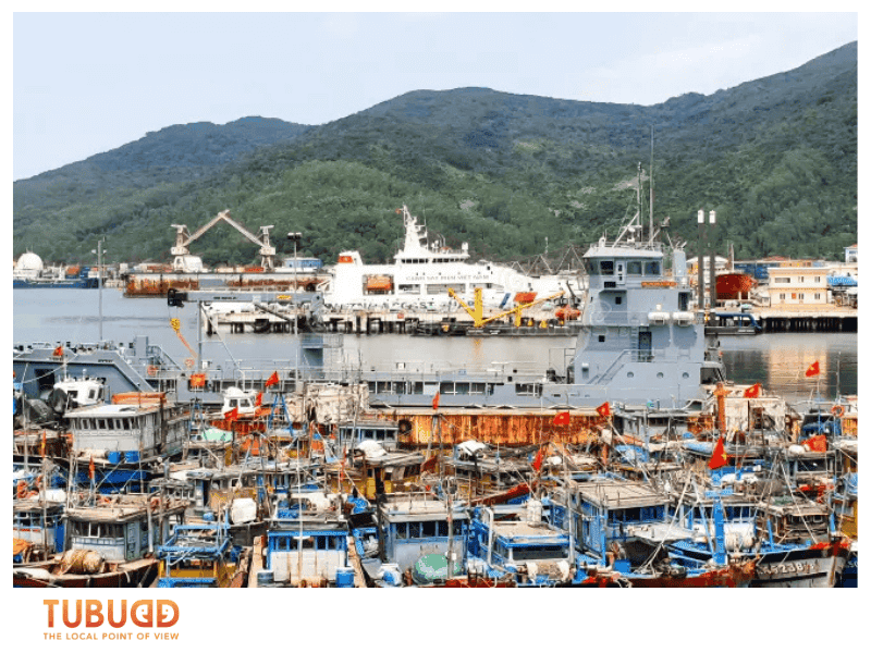 What Is Tien Sa Port?